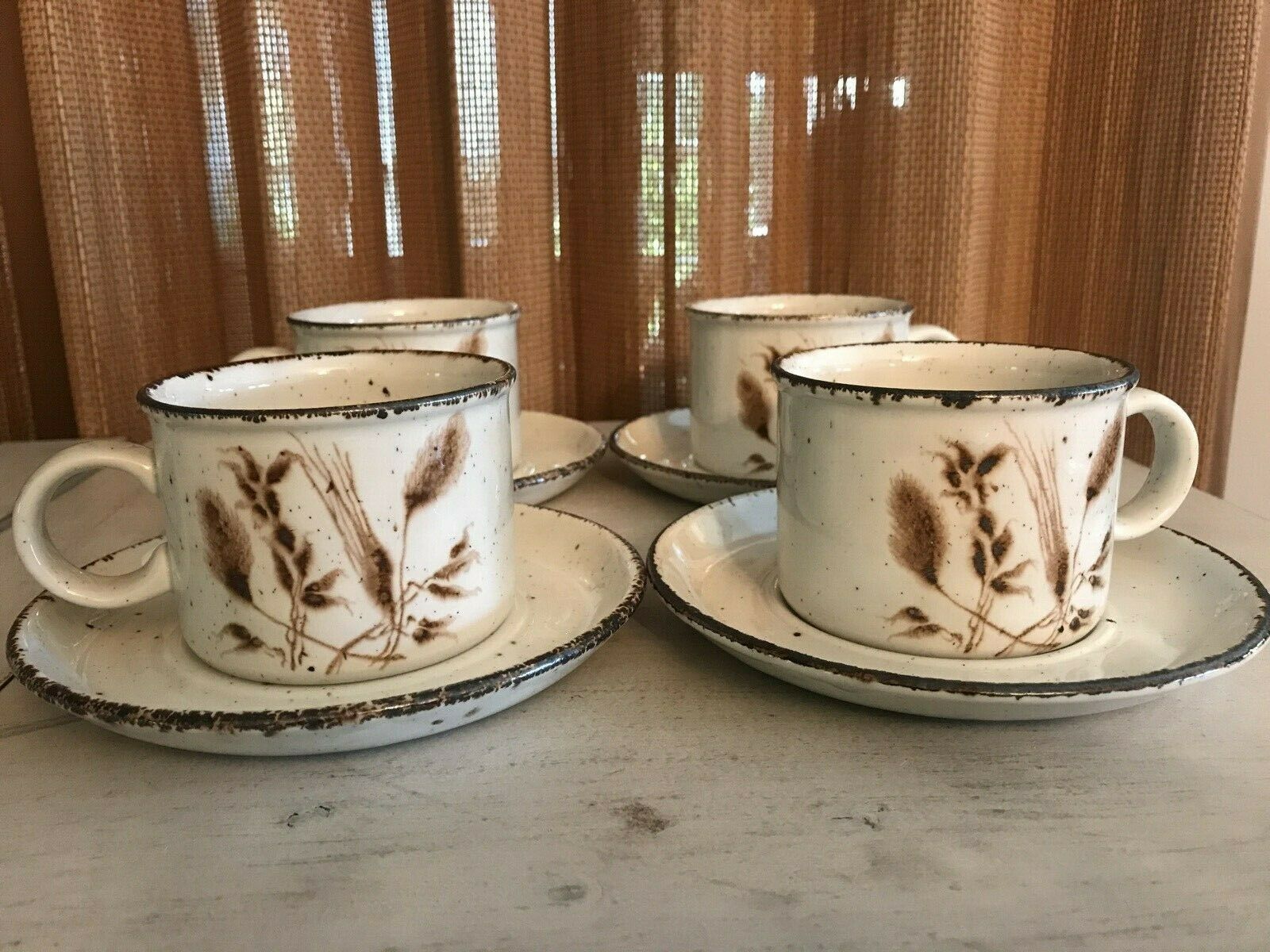 Midwinter England Stonehenge Wild Oats - Set Of 4 Cup & Saucer Sets