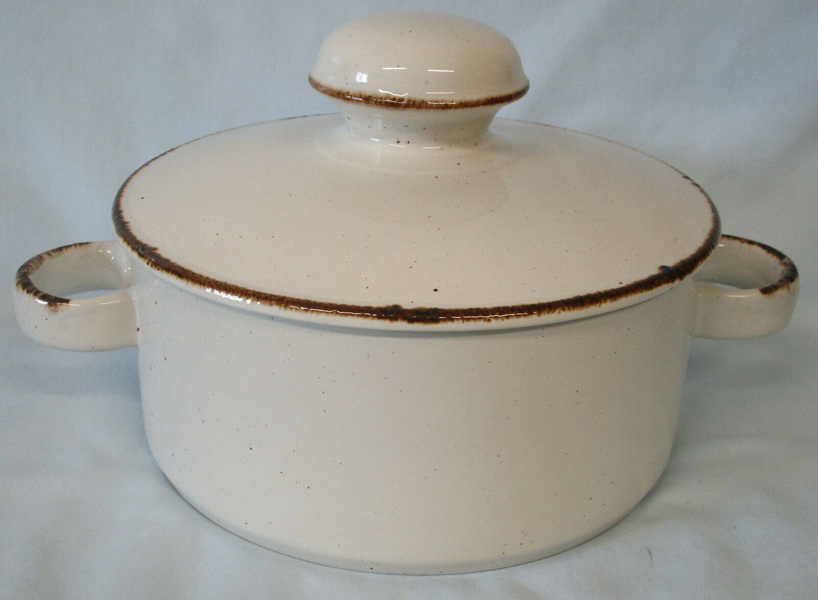 Midwinter By Wedgwood Creations 1.5 Quart Casserole With Lid